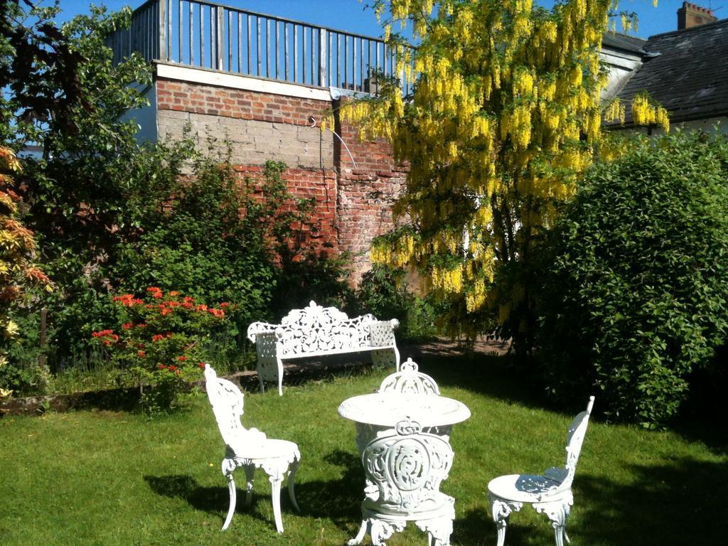 Bed and Breakfast Charlemont House Moy Exterior foto